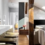 Riverside Premium Class - By Upstairs
