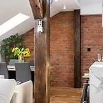 דירה Riverside Premium Class - By Upstairs *