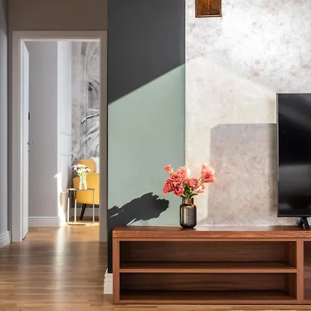 Διαμέρισμα Riverside Premium Class - By Upstairs Krasków