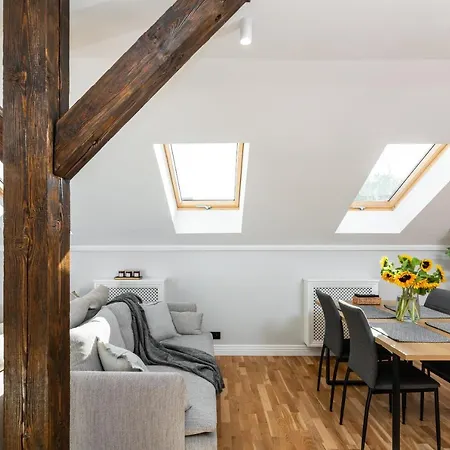 Riverside Premium Class - By Upstairs Apartman