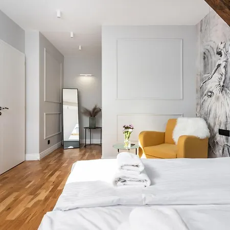 Riverside Premium Class - By Upstairs Cracovia