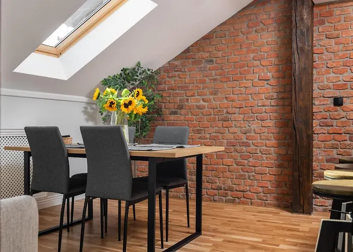 Riverside Premium Class - By Upstairs Apartment *