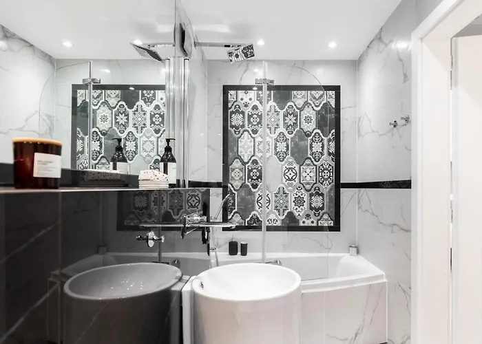 Riverside Premium Class - By Upstairs * Krakow